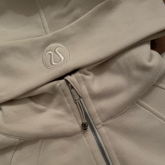 lululemon bone scuba half-zip - Picture 2 of 4